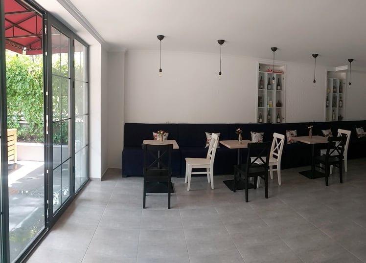 Merien Hotel 耶烈万 外观 照片